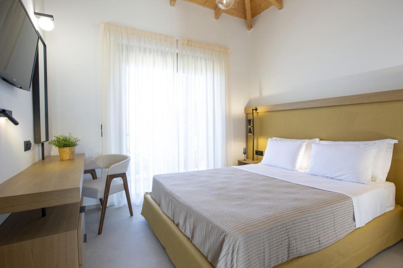Inorato - Luxury Villa With Private Swimming Pool Kalamítsi 外观 照片