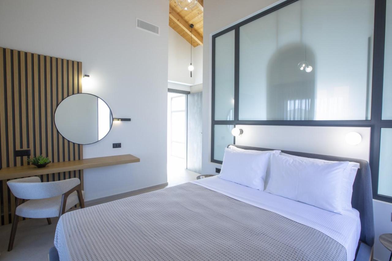 Inorato - Luxury Villa With Private Swimming Pool Kalamítsi 外观 照片